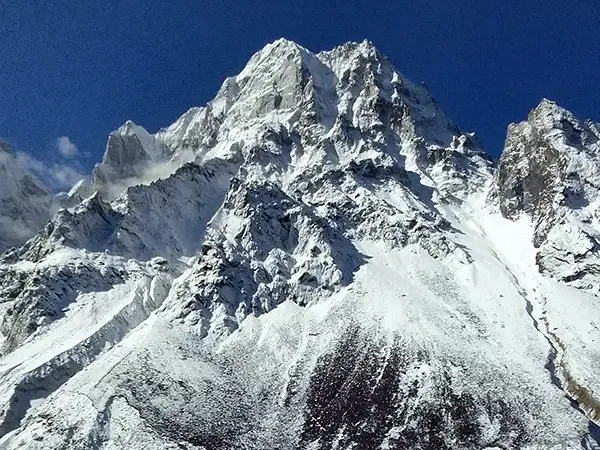 Kanchenjunga Region Treks